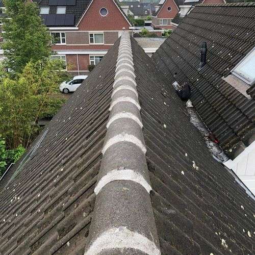 Dakinspectie Harlingen aan de nokvorsten